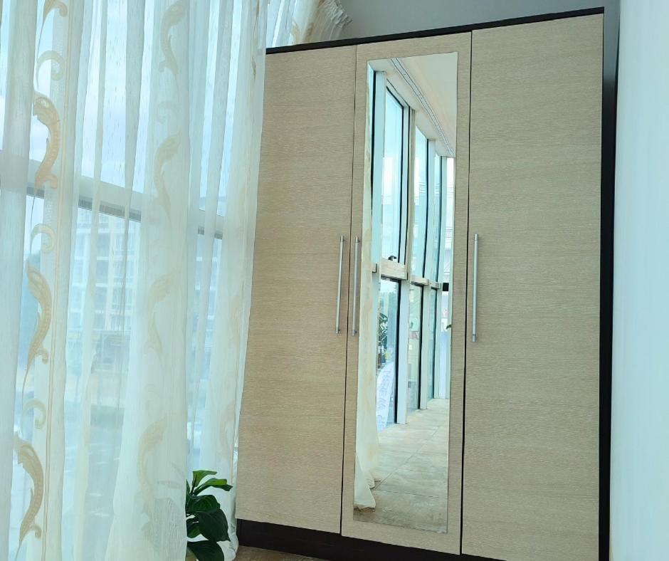 Апартамент Flame Pantai Sunny Luaran gambar