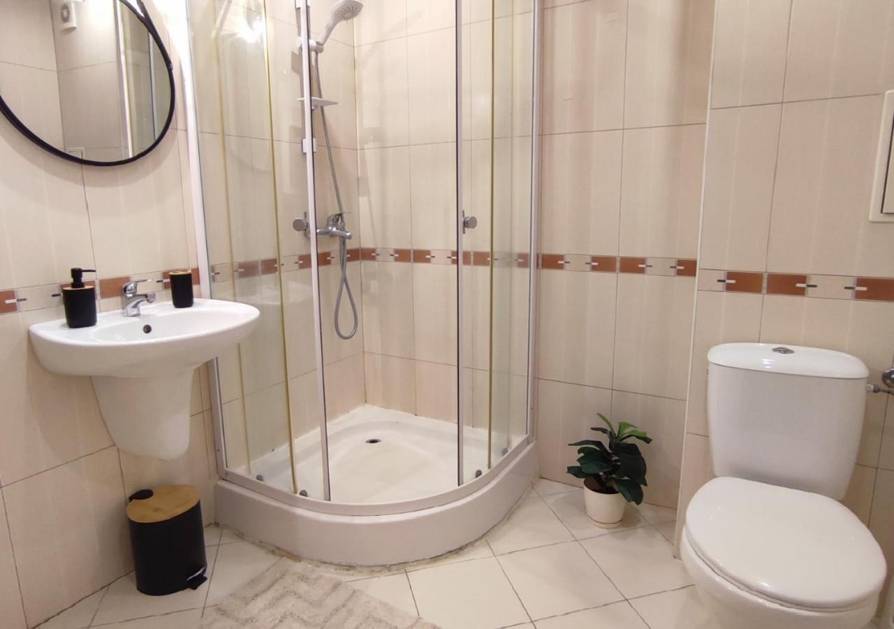 Апартамент Flame Pantai Sunny Luaran gambar